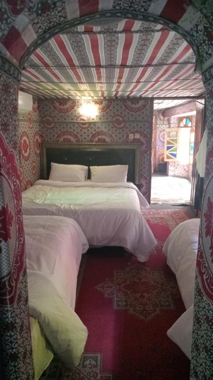 Riad Carole - Perfect For Families & Groups Marrákes Szoba fotó